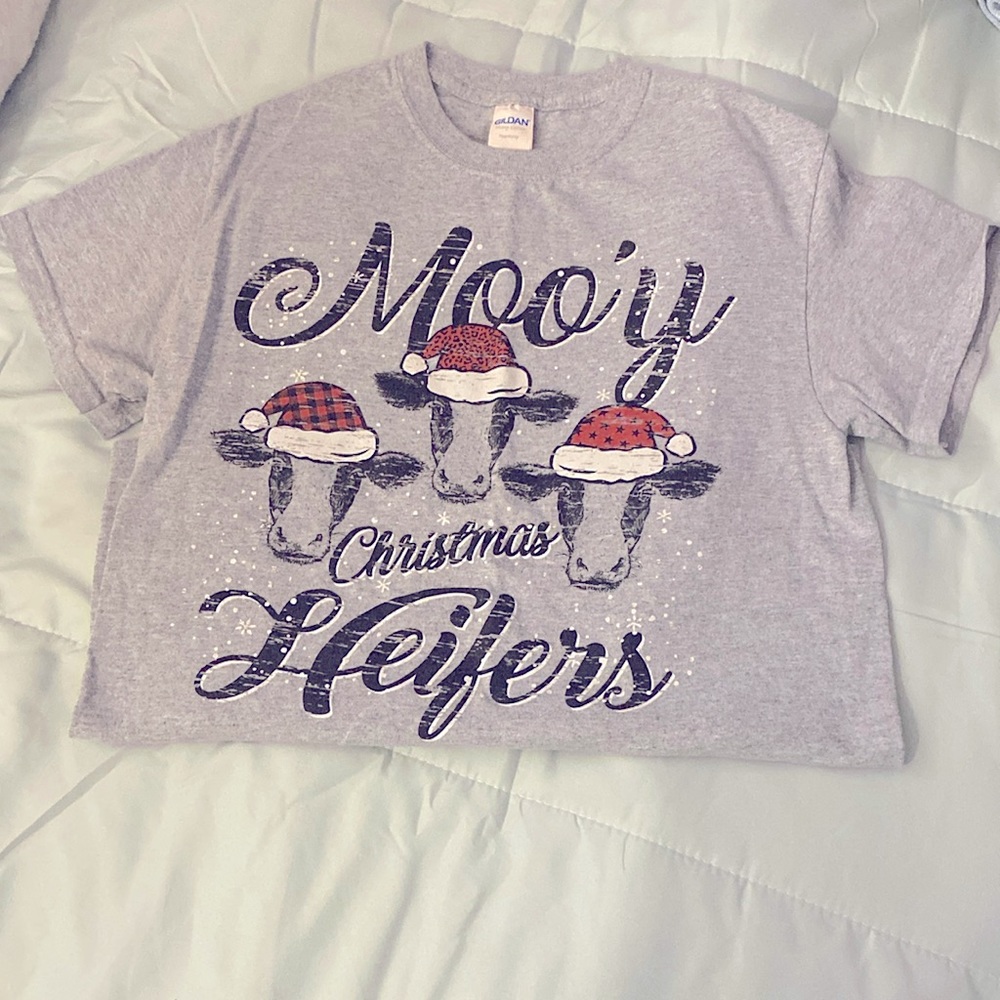 This shirt was made for me but does not fit anymore I’ve only worn it twice.